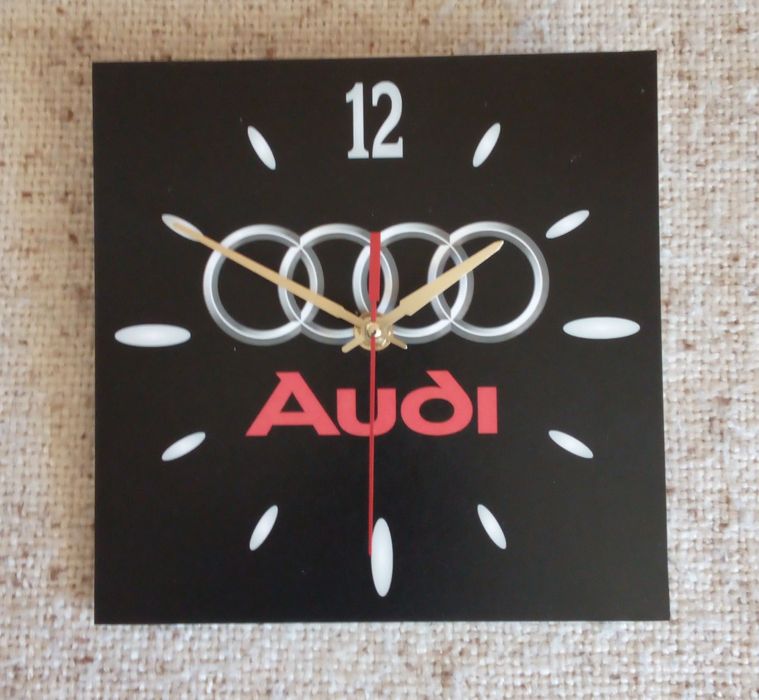 ЦСКА, ЛЕВСКИ, Кама Сутра, AUDI, и други фен часовници.