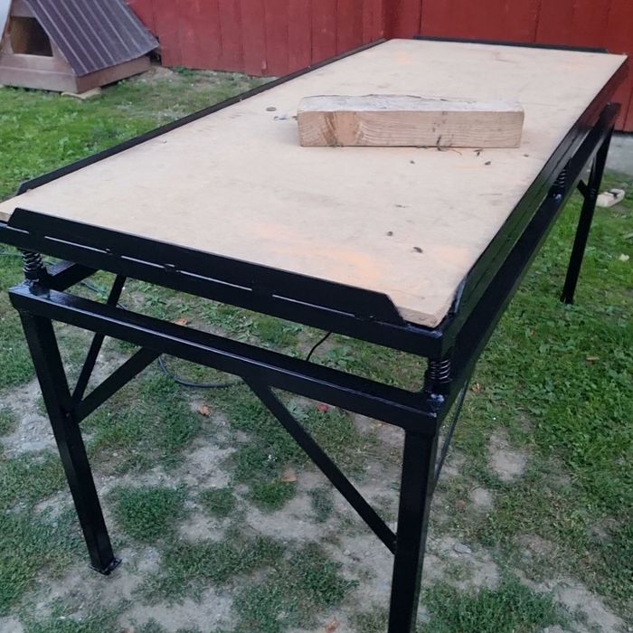 Masa vibranta  dimensiuni 1, 80 lungime lățime 80  motor vibrant indus