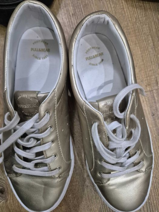 Обувки, летни, есенни, официални.