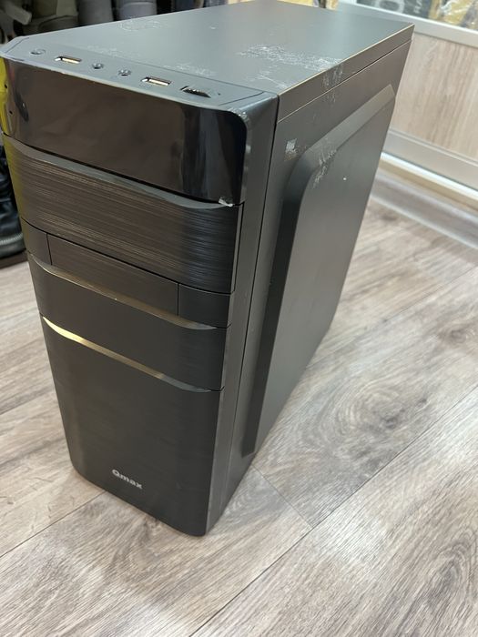 ОЗУ 4+4 DDR4 / Блок питания и корпус