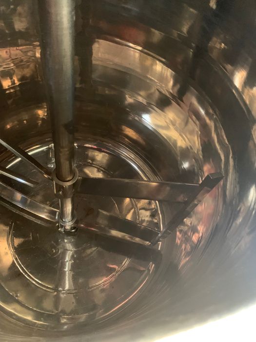 Instalatie / malaxor amestec producție lichide  / gel / cosmetice .