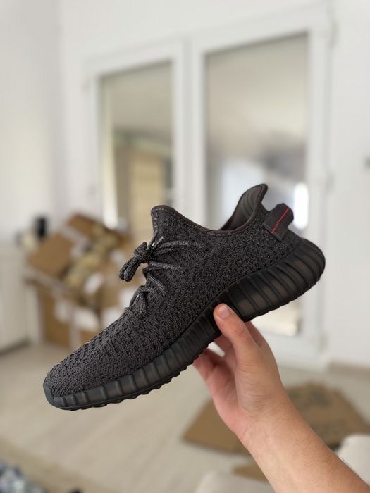 yeezy 350 blackreff diverse marimi