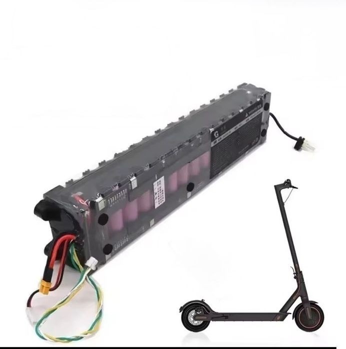 Baterie + încărcător  pentru Xiaomi M365 / Essential / 1S / Mi 3 - Nou