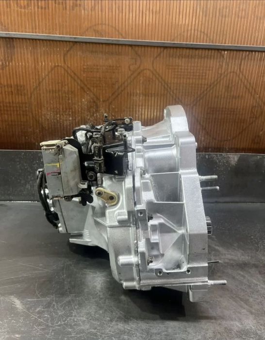 Коробка автомат Рено Дастер