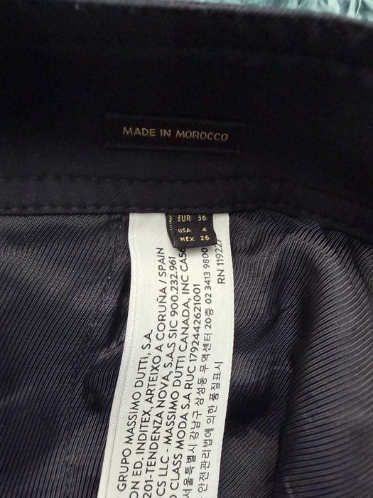 Стилни панталони от Massimo Dutti, 36 (S)