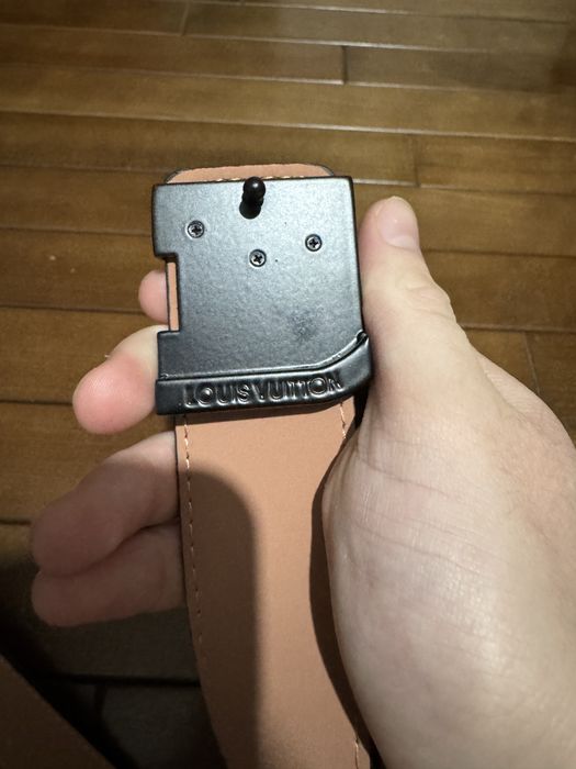 Curea LV Neagra Carouri Catarama Neagra