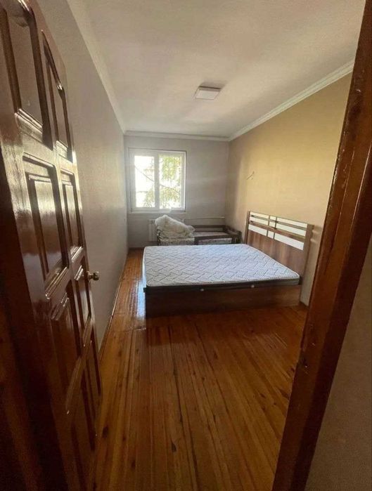 У'рда Шайхонтохурский продаётся 2-комнитная квартира