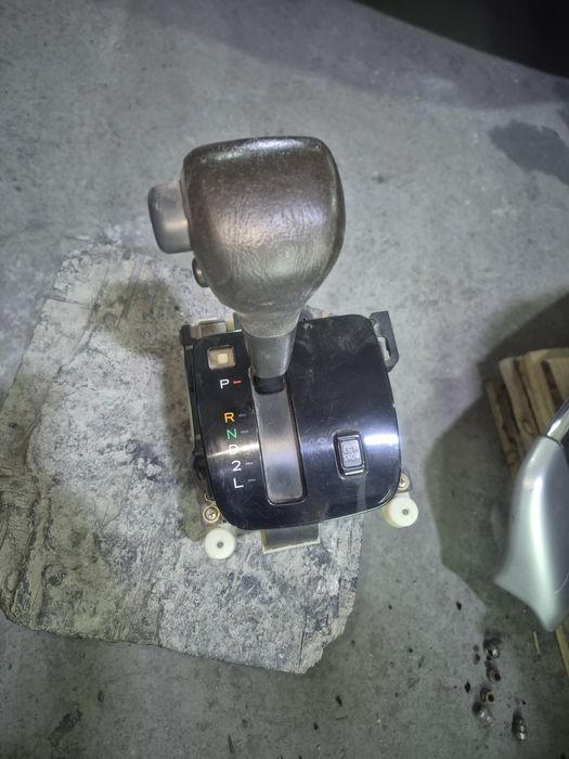 Продам селектор АКПП