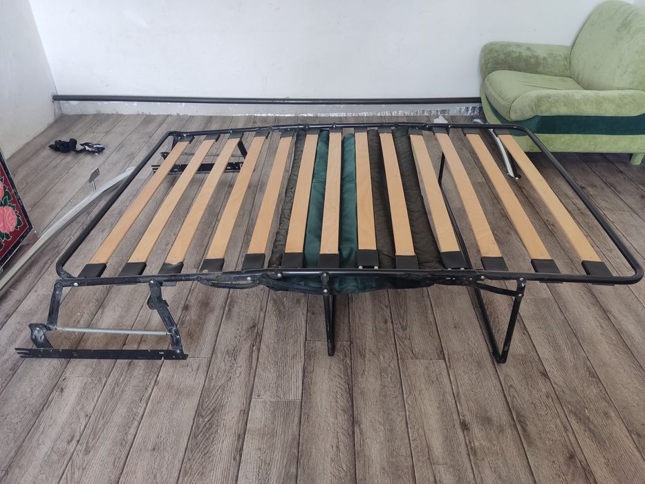 Раскладной механизм для дивана