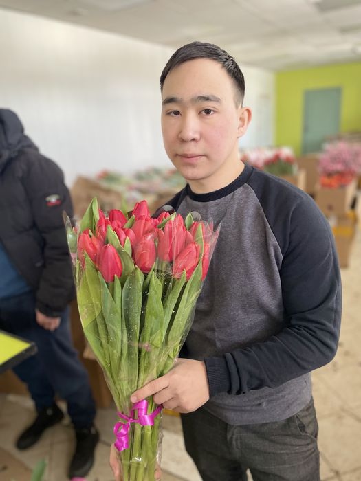 Тюльпаны гиганты 2026