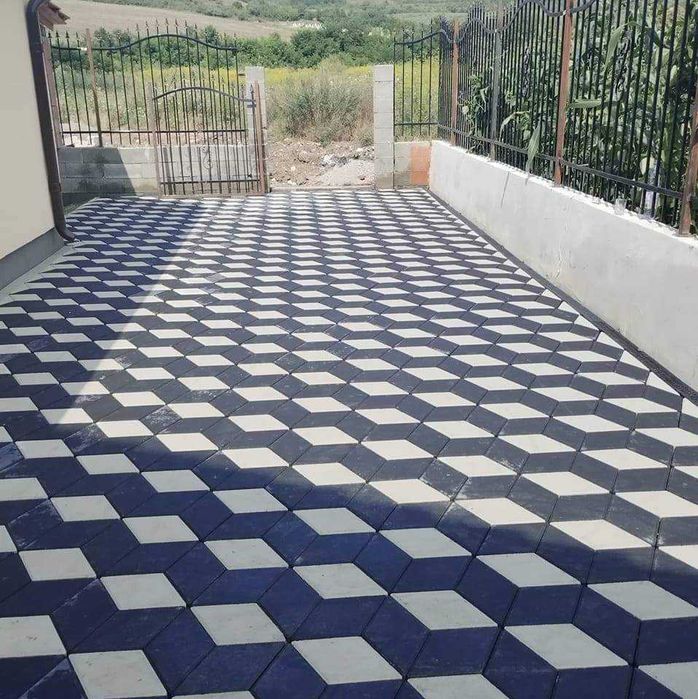 Meserias montaj pavaje curti si parcari