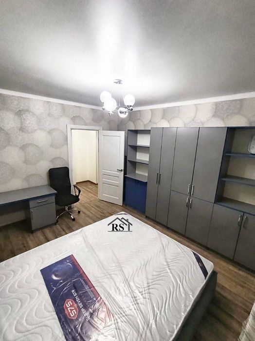 (3) Срочно аренда 3х комнатной на Шахристанской