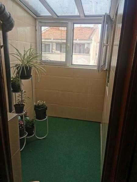 Дава се под наем Тристаен апартамент в Бургас, Възраждане - 100 кв.м за 947.58 € - Снимка #7