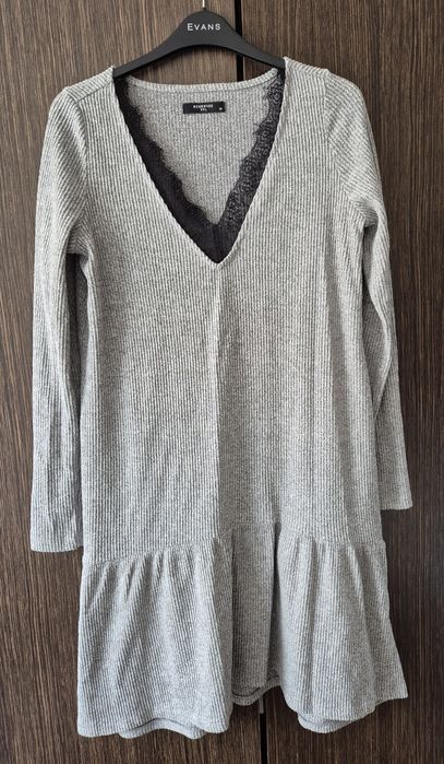 Дамски рокли  RESERVED