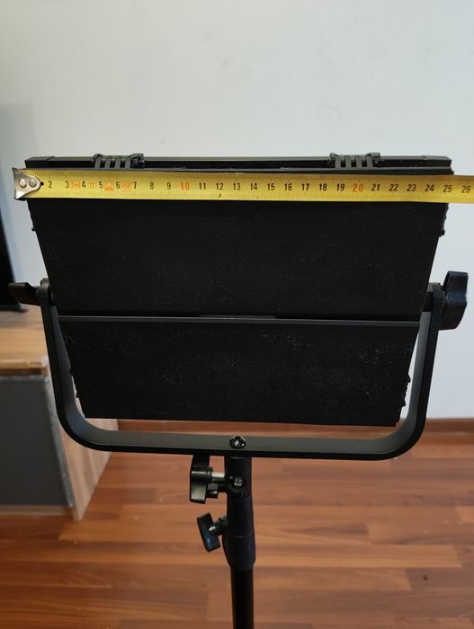 Световой прибор,Led- 900