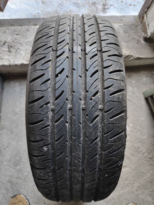 215х60 R16 летние шины Farroad