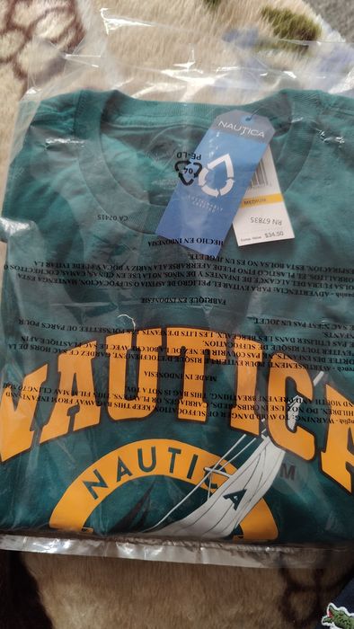 Продам Nautica футболка.размер M..