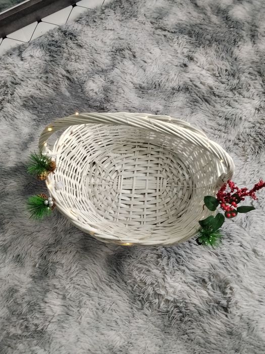 Корзина плетённая