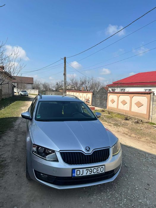 Vând Skoda Octavia 3 2016 impecabilă!!!