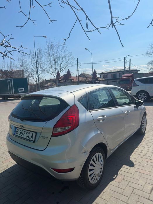 FORD Fiesta 2010 — imagine 4