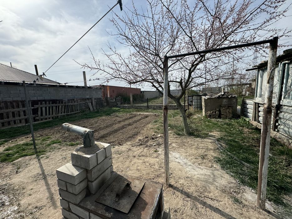 Срочно продам дачу по 4 маршруту .12 сот.