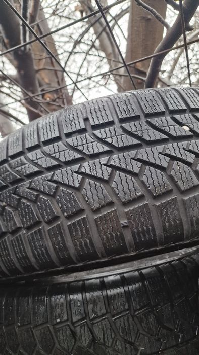 205 55 16 Michelin Continental 8 anvelope iarna ca noi