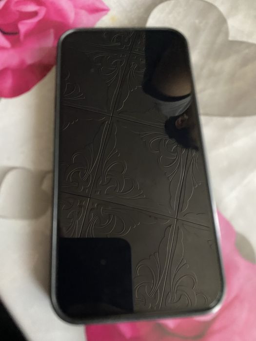 Продам айфон 13 128 гб