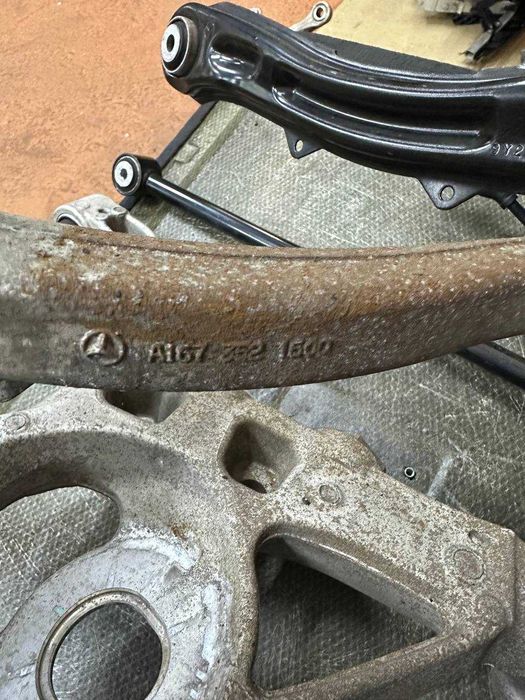 Fuzeta stângă spate MERCEDES GLE w167