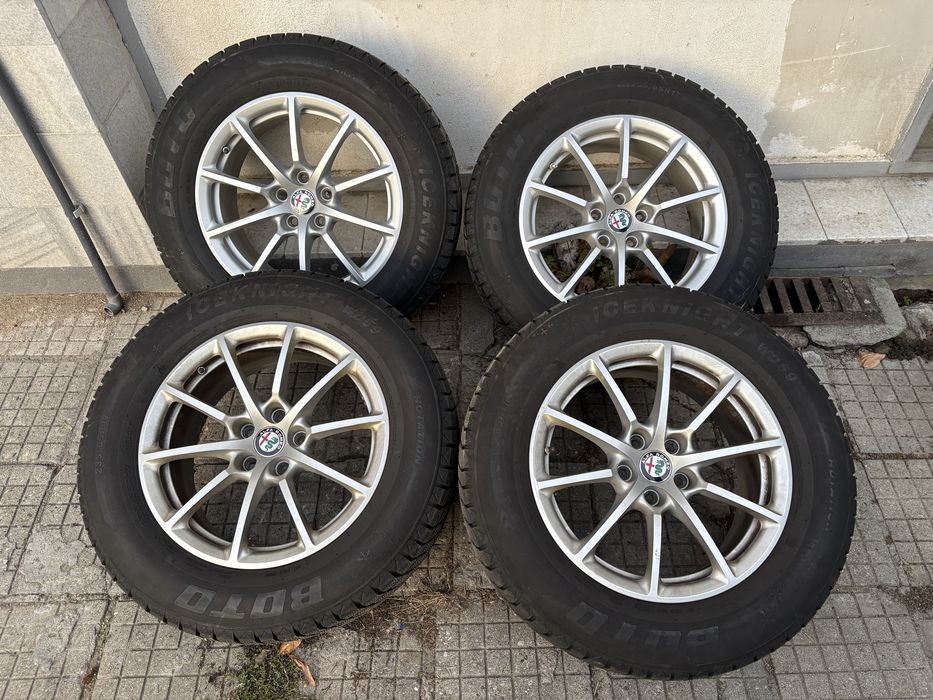 Гуми с джанти Алфа Ромео Stelvio Giulia 235 65 17