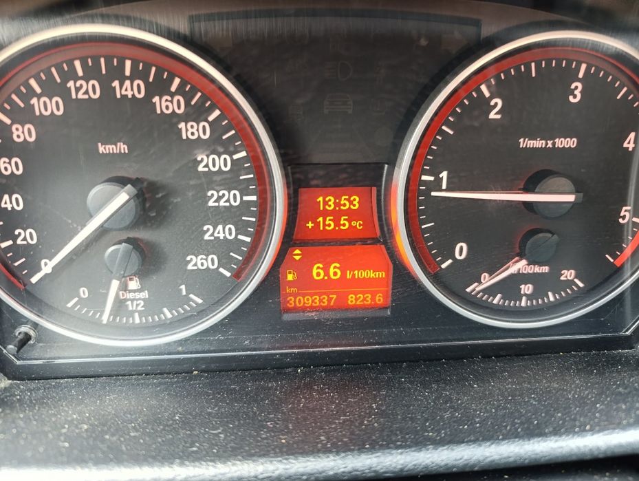 Bmw x1 x drive 2011