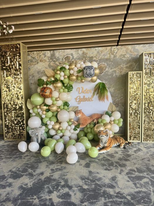 Decor din baloane/oglinda foto