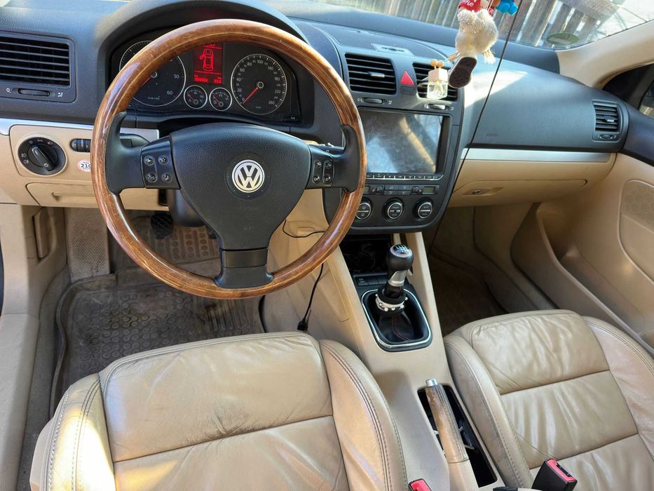 Volkswagen JETTA 2.0 TDI