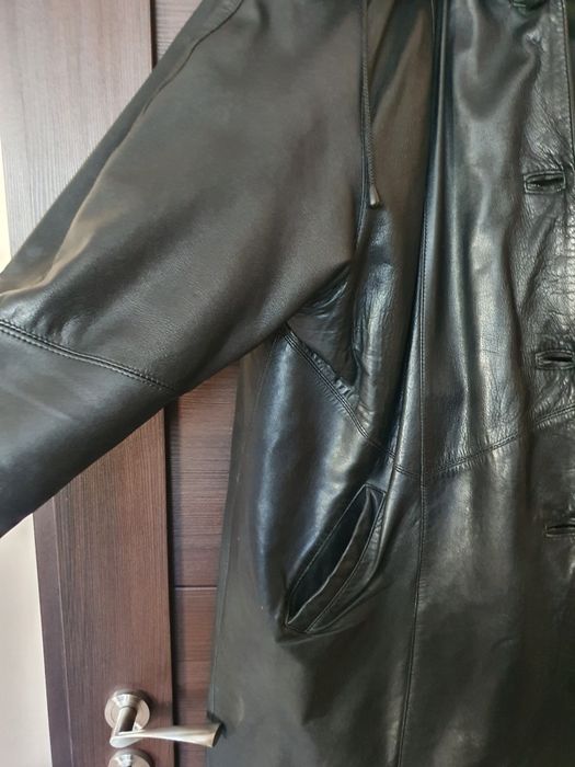 Дамско кожено яке