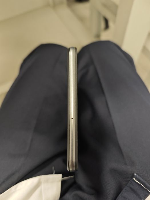 Samsung tab a 6 .