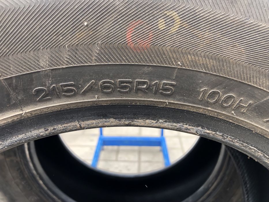 215/65/15 пара шин б/у из Германии
