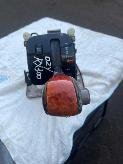 Селектор на лексус рх 300 ( АКПП)