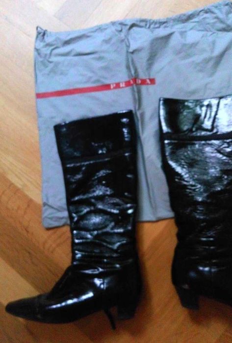 Ботуши Prada, размер 38.5, черни, 100% естествена кожа лак