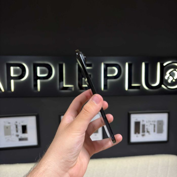 iPhone 17 Air 256Gb Black Premium Baterie 100% + 24 Luni Garanție/ Apple Plug