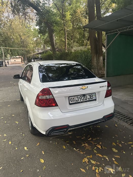 Продам свою Nexia 3