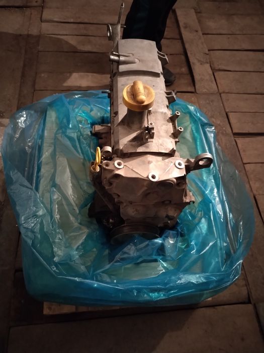 Двигать Рено К7м