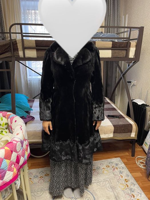 Продам шубу норковую