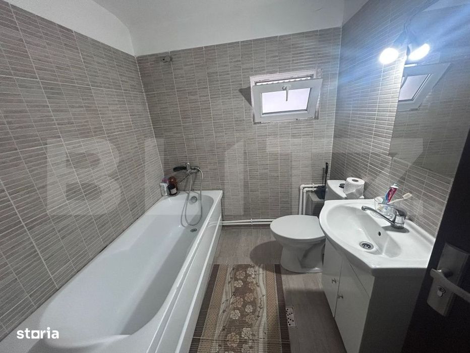 Casa 5 camere, 200 mp, zona Malu Mare - Veteranilor
