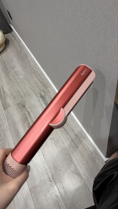 Dyson airstrait розовый
