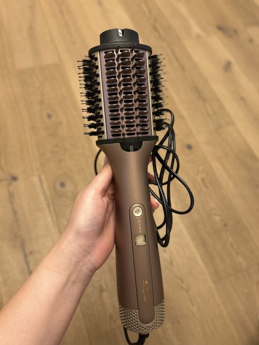 Perie de par Babyliss Air Power Volume