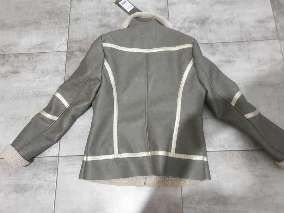 cojoc nou cu eticheta kaki imblanit m 38 superb