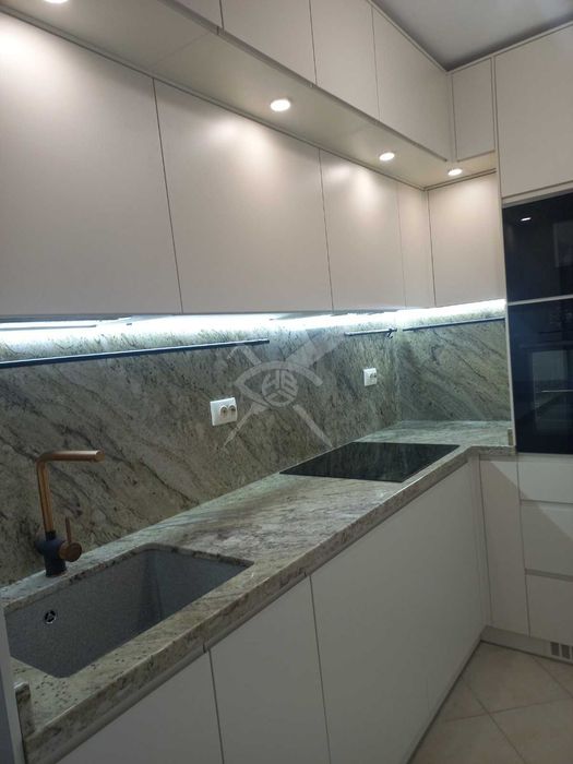 Продава се Тристаен апартамент в Свети Влас - 128 кв.м за 1290 €/кв.м - Снимка #1