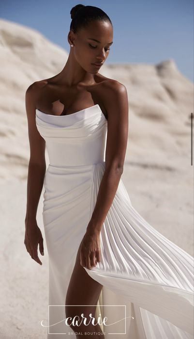 Булчинска рокля EVA LANDEL с аксесоари