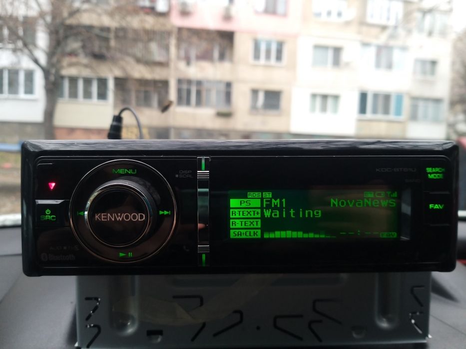 Авторадио Kenwood KDC-BT61U