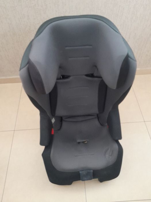 Столче за кола 9-36 кг. Izofix.