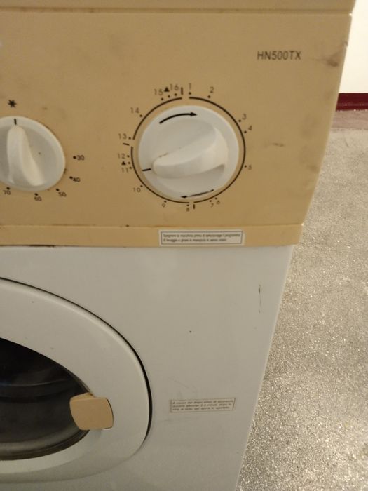 Mașină de spălat rufe